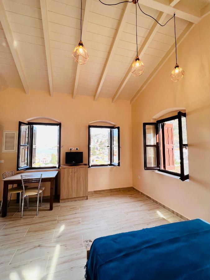 Pavlos House Holiday home